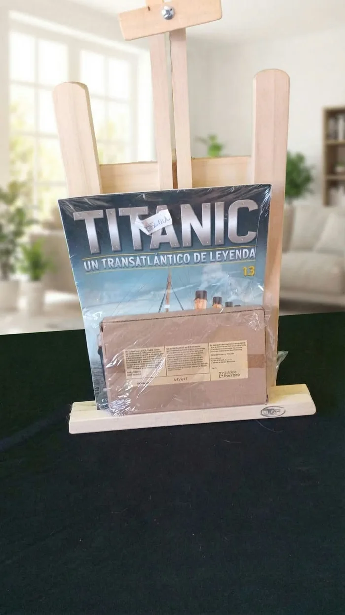 Tapa de «Titanic Para Armar Salvat - 13» — Salvat, sello Salvat