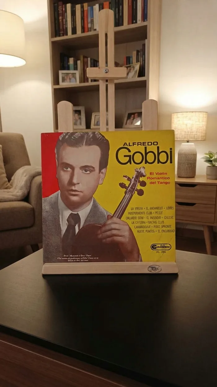 Tapa de «El Violín Romántico del Tango» — Alfredo Gobbi, sello RCA Camden
